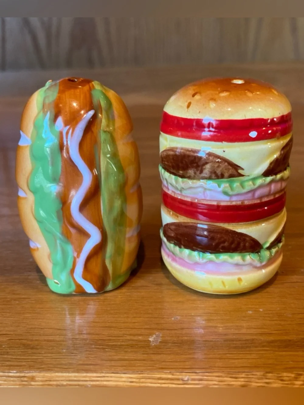 Hamburger And Hot Dog Salt and Pepper Shakers Ceramic